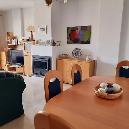 Gemuetliche In Bel Air Apartment Estepona