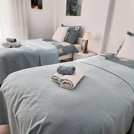 Apartment Gemuetliche In Bel Air Estepona